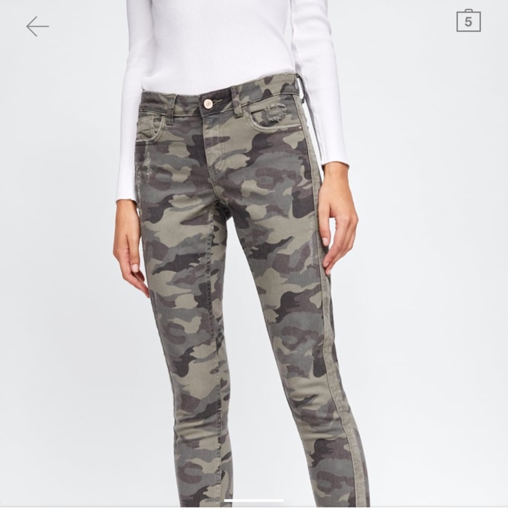 Zara Z1975 Camo Jeans Size 12 US